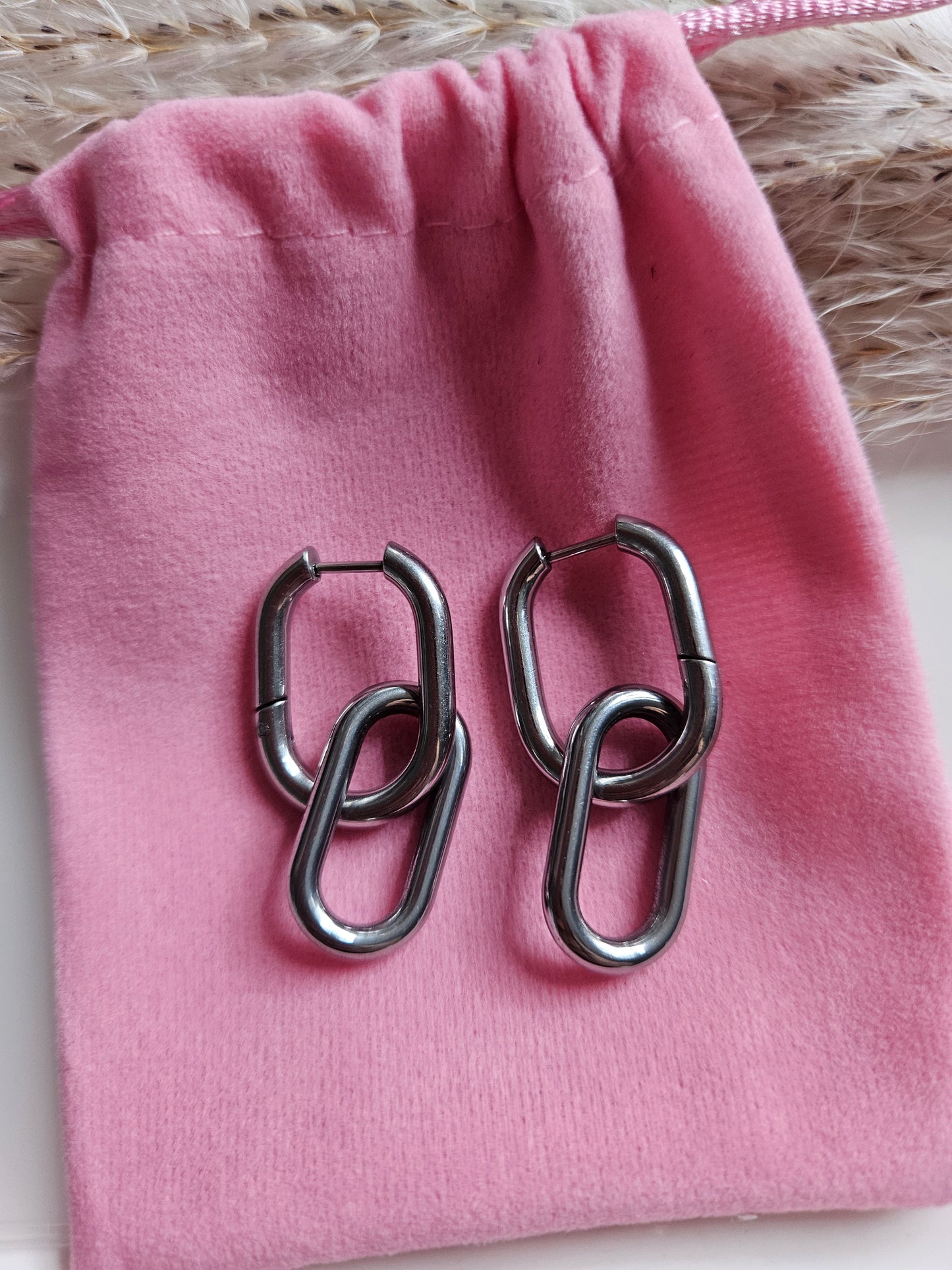 18k Gold Stainless Steel Paper Clip Earrings, Detachable.